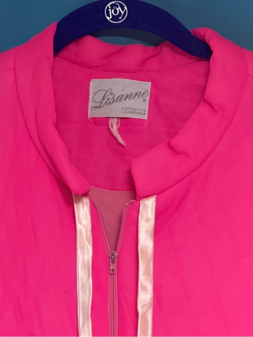 Lisanne 1960 Neon Pink  Quilted House Coat Medium - Picture 5 of 8